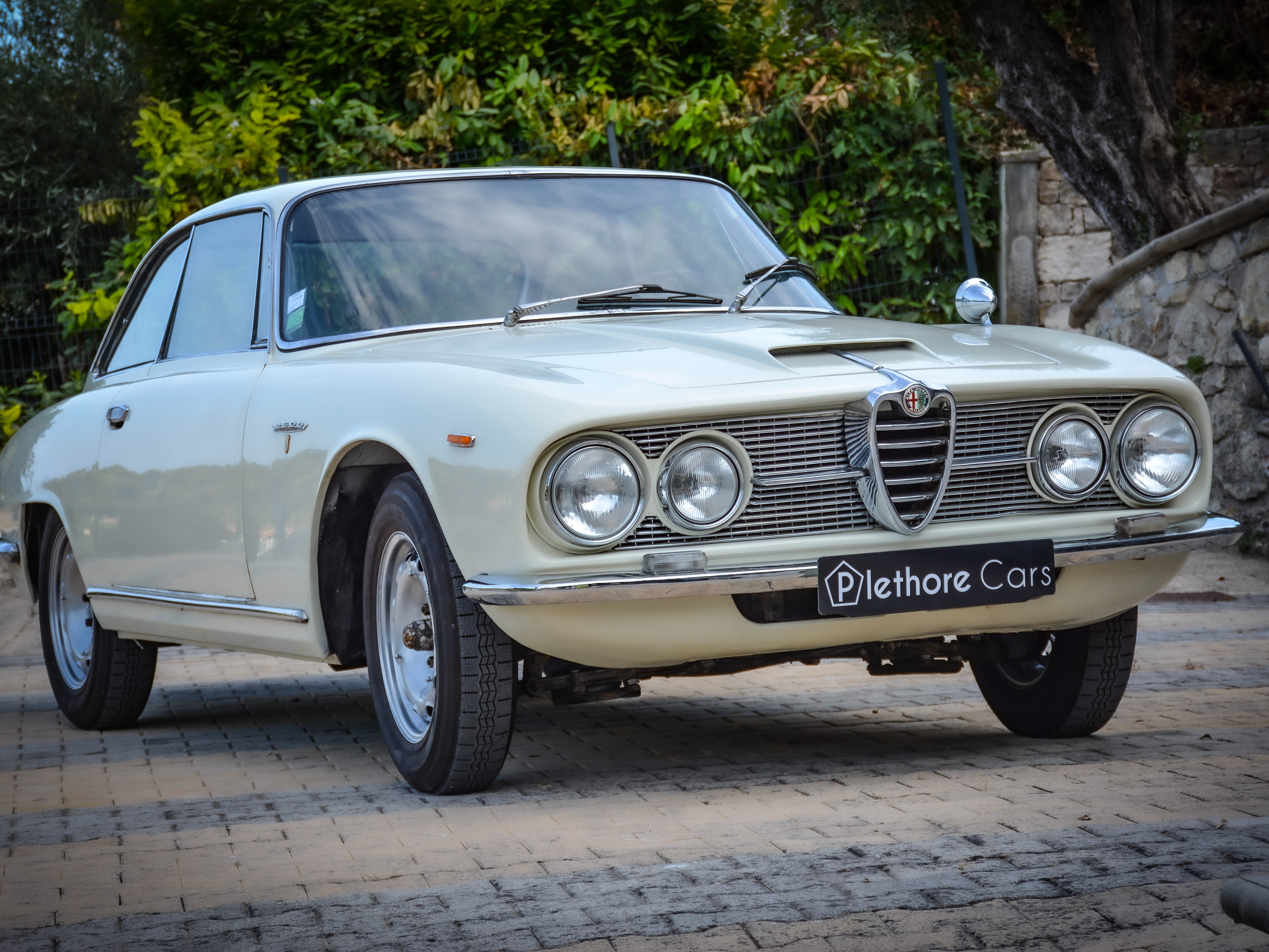 Alfa Romeo 2600 Sprint Bertone