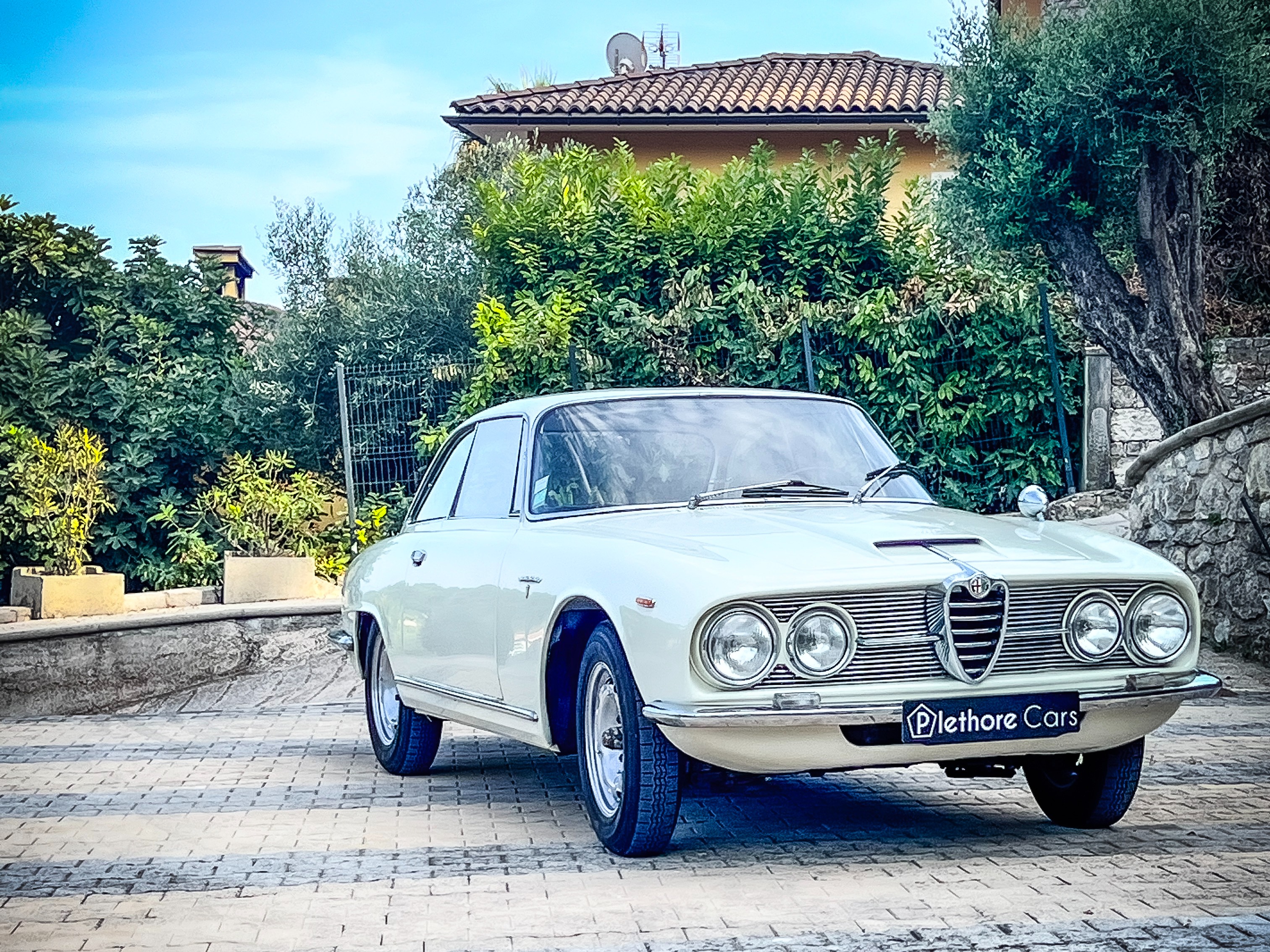 Alfa Romeo 2600 Sprint Bertone