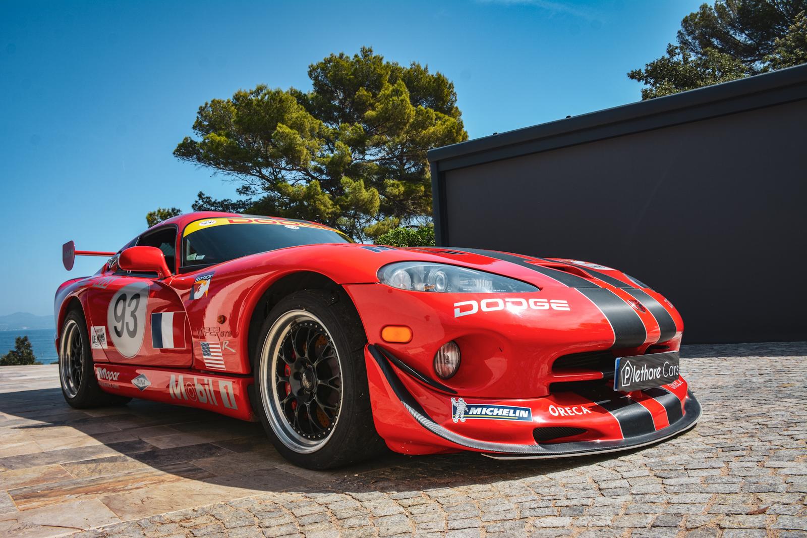 Dodge VIPER GTS 