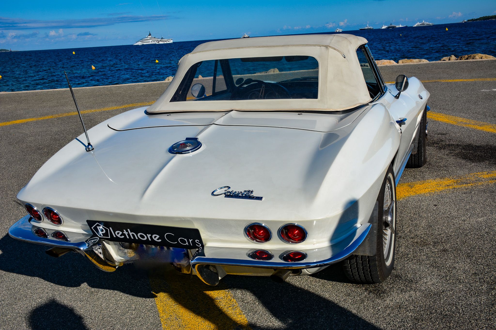 Chevrolet CORVETTE C2