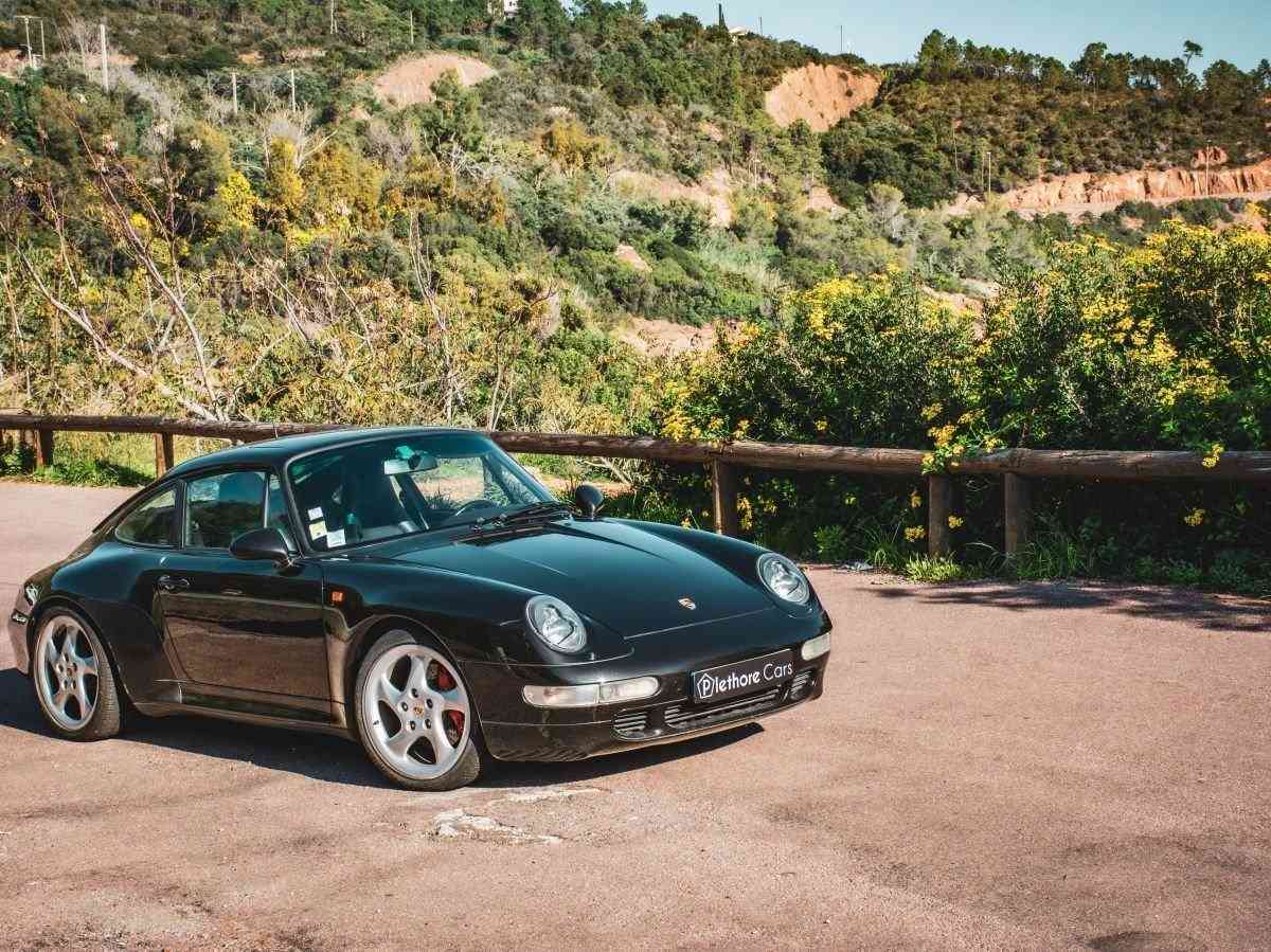 Porsche 993 Carrera 4S X51