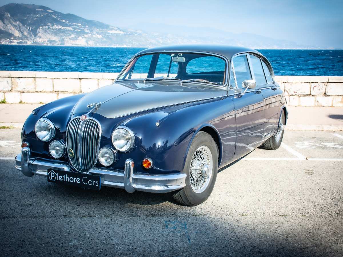 Jaguar MK2